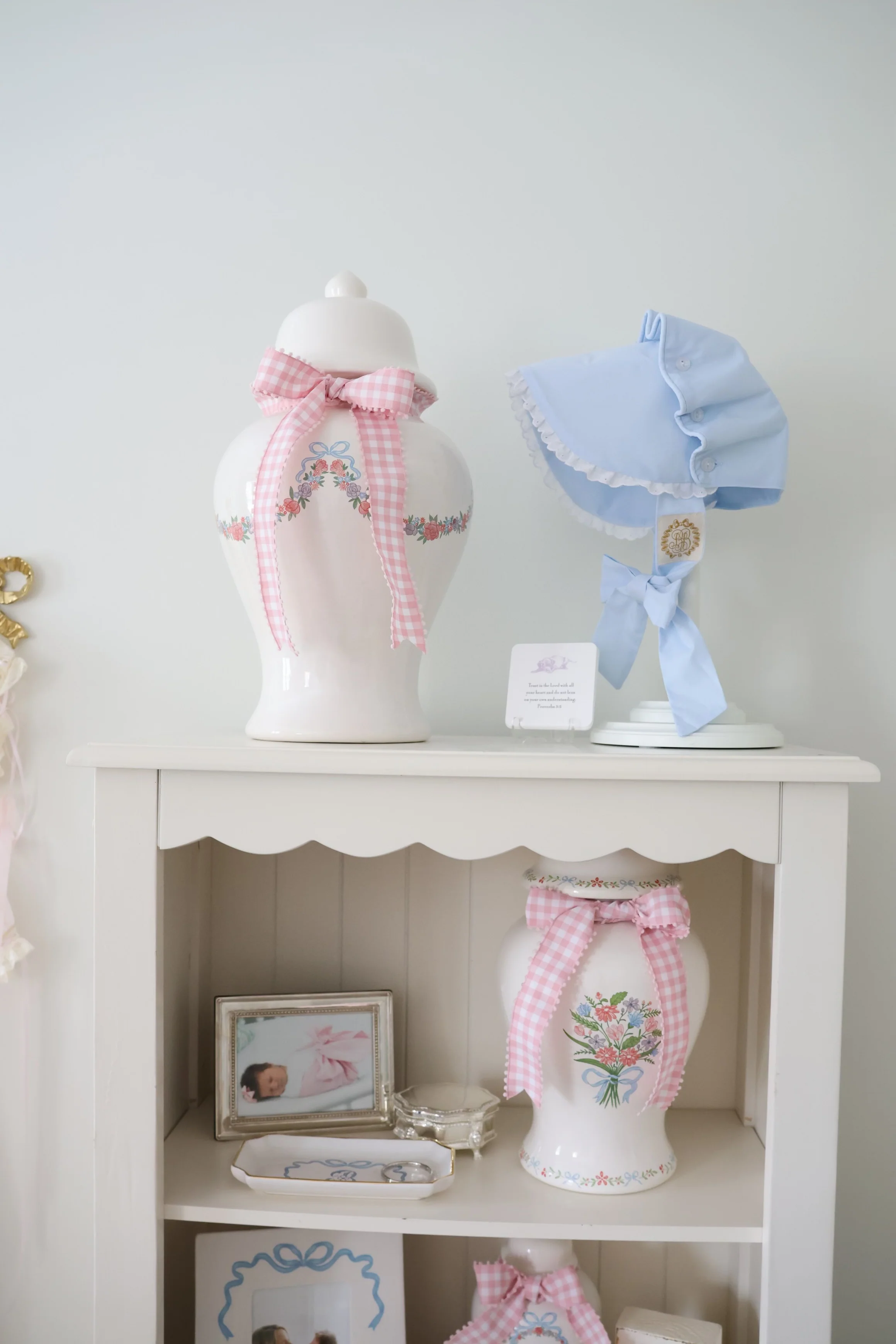 Lo Home x Chapple Chandler Ginger Jars with Floral Scallops - Image 6