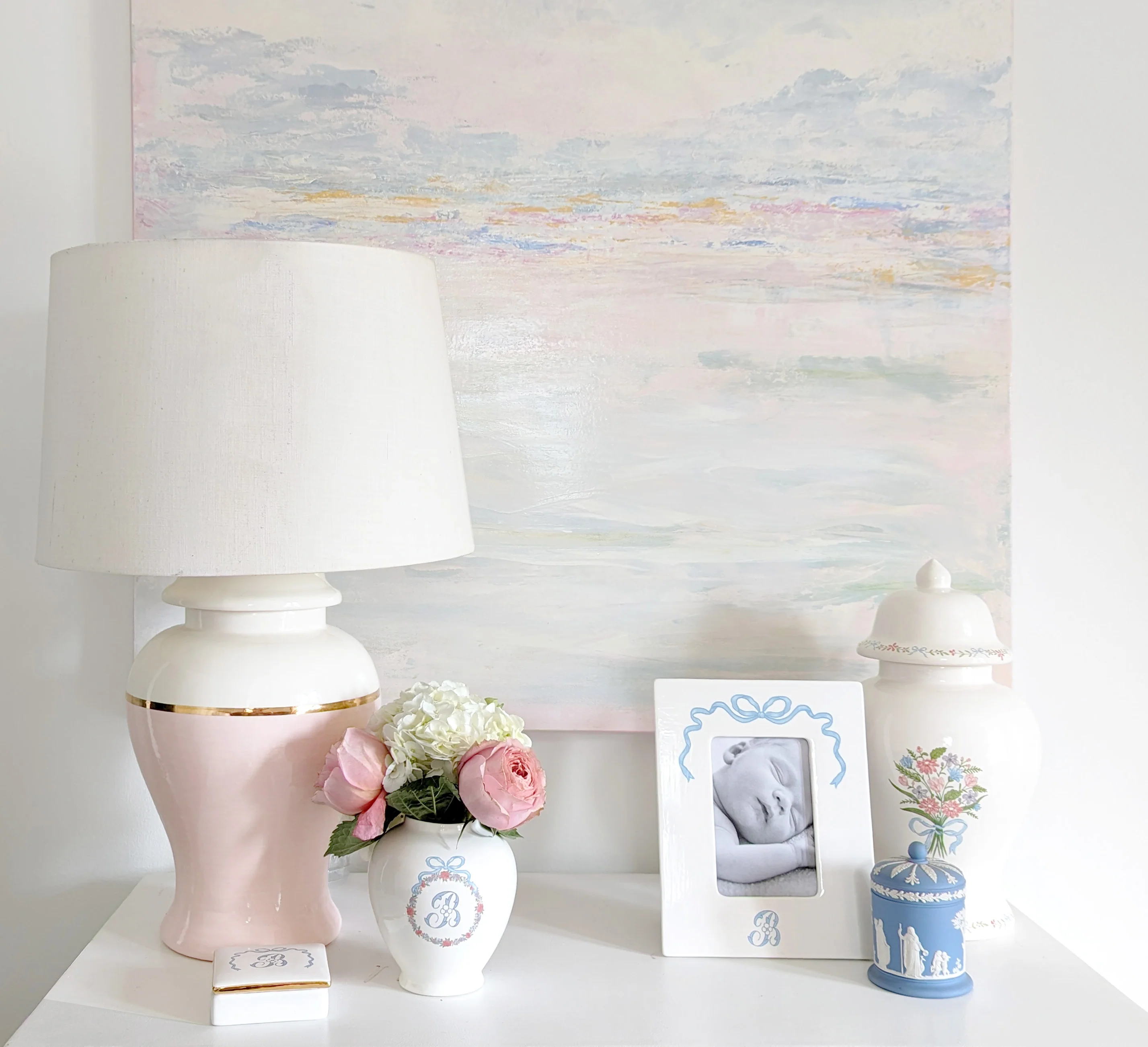 Lo Home x Chapple Chandler Keepsake Box with Bow, Monogram and 22K Gold Accent - Image 4