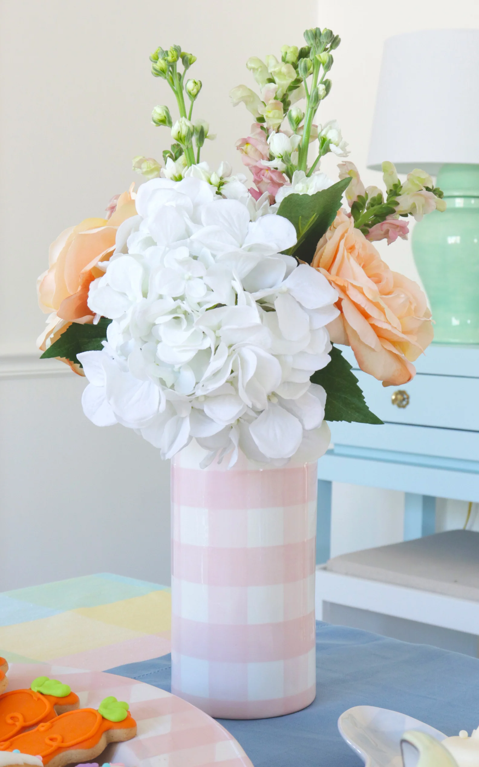 Gingham Column Vase - Image 14