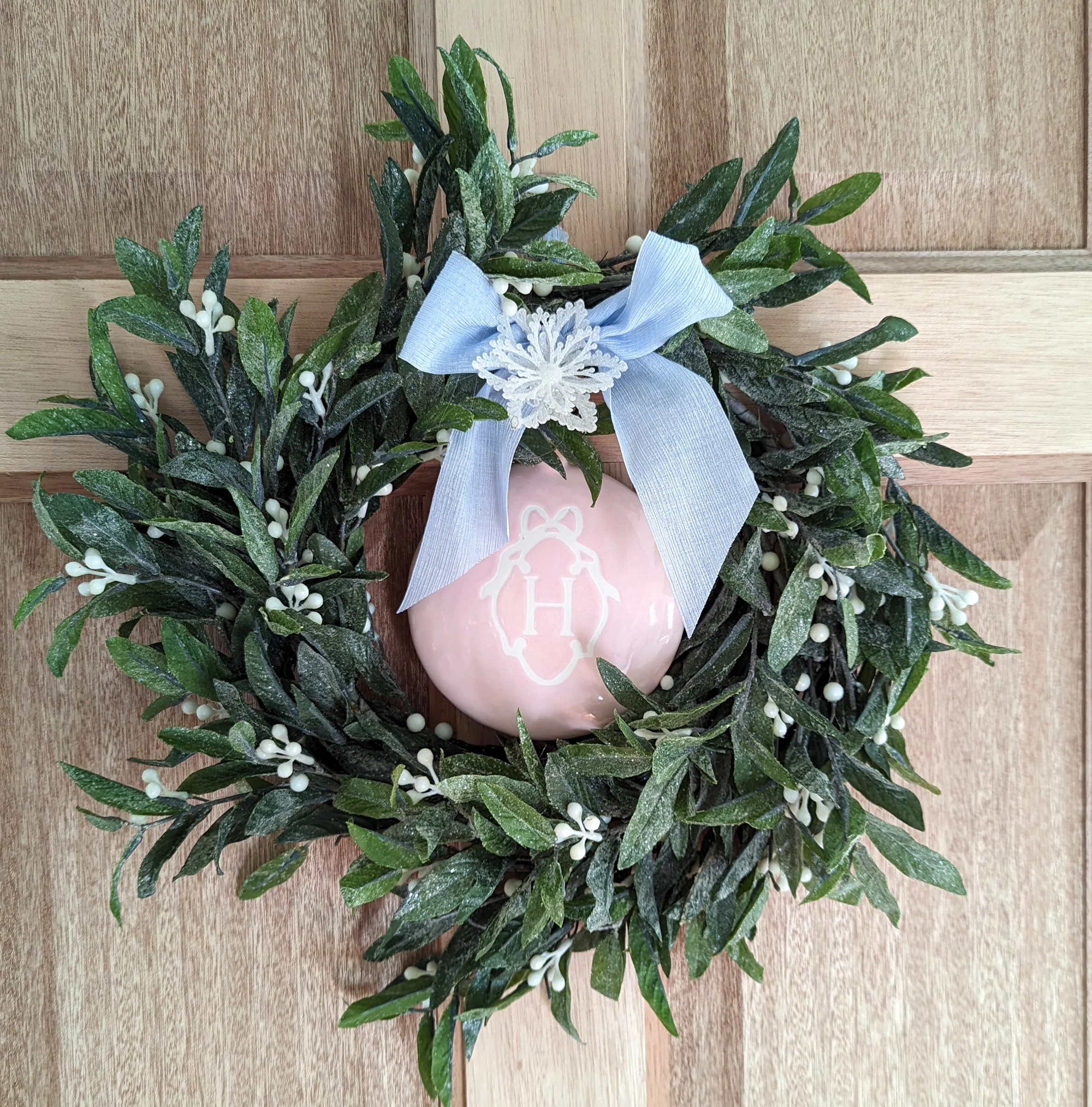 Large Ornament with Bow Monogram - Image 3