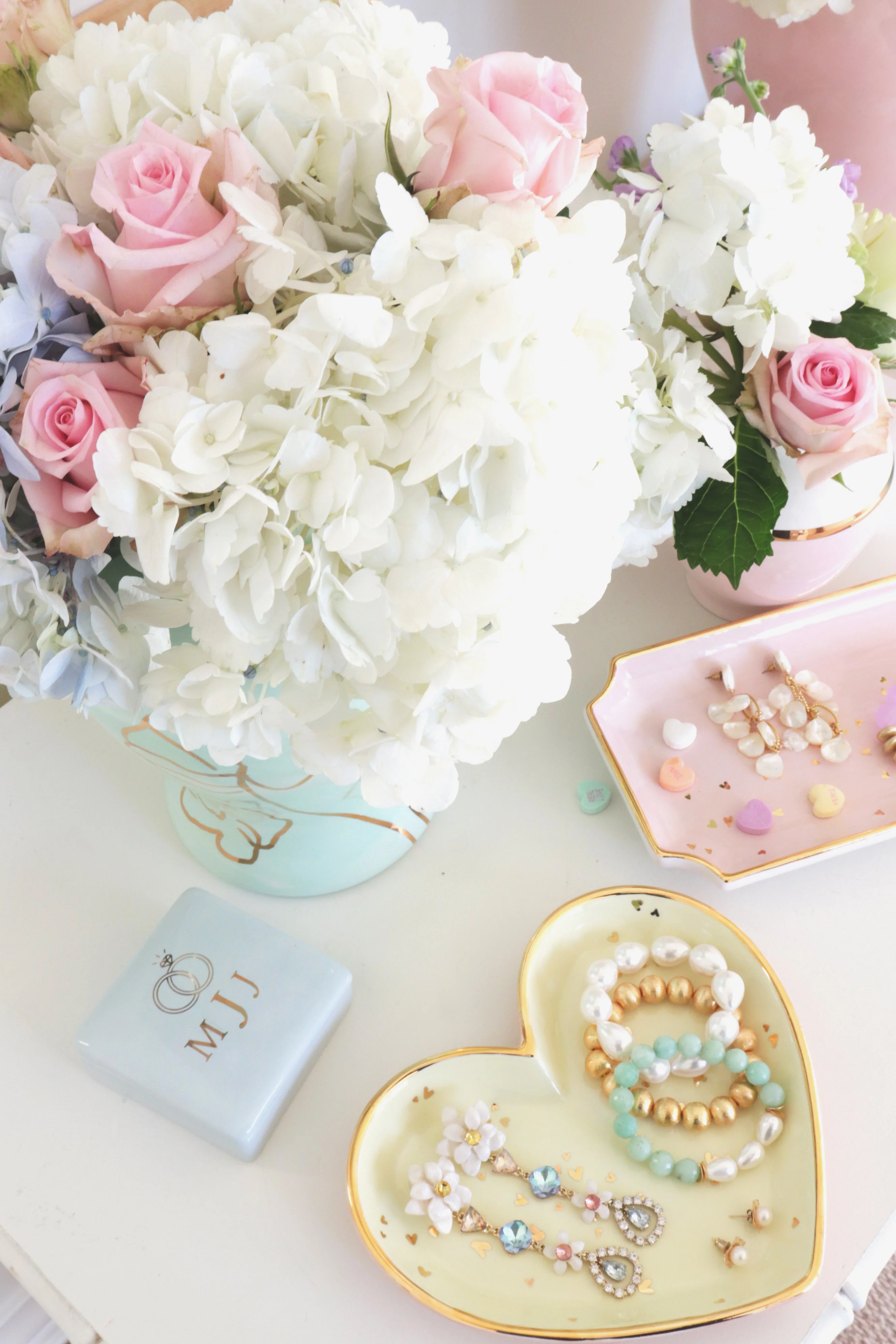 "Confetti Hearts" Tray - Image 15