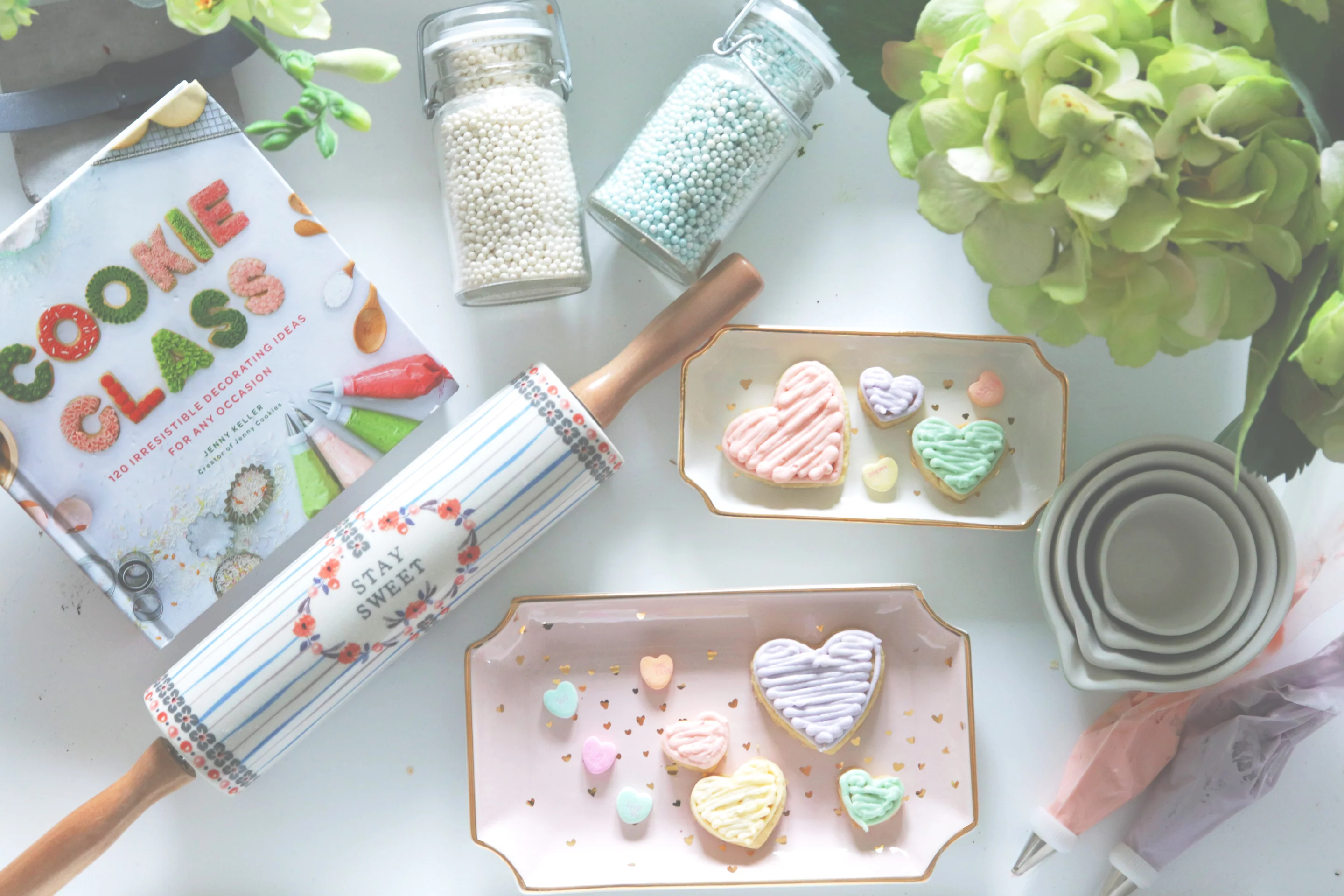 "Confetti Hearts" Tray - Image 6