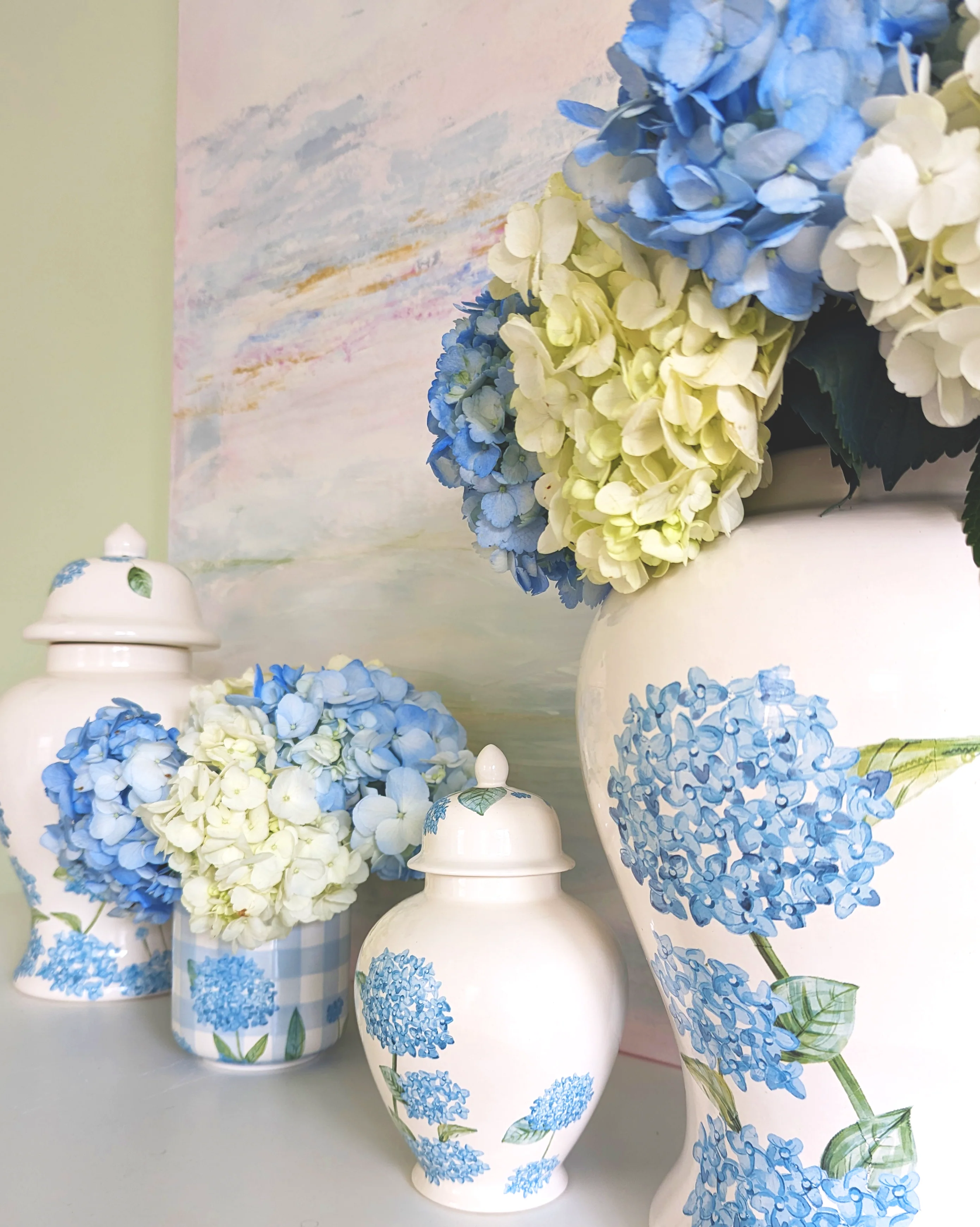 Lo Home x Chapple Chandler Ginger Jars with Hydrangea Accents - Image 11