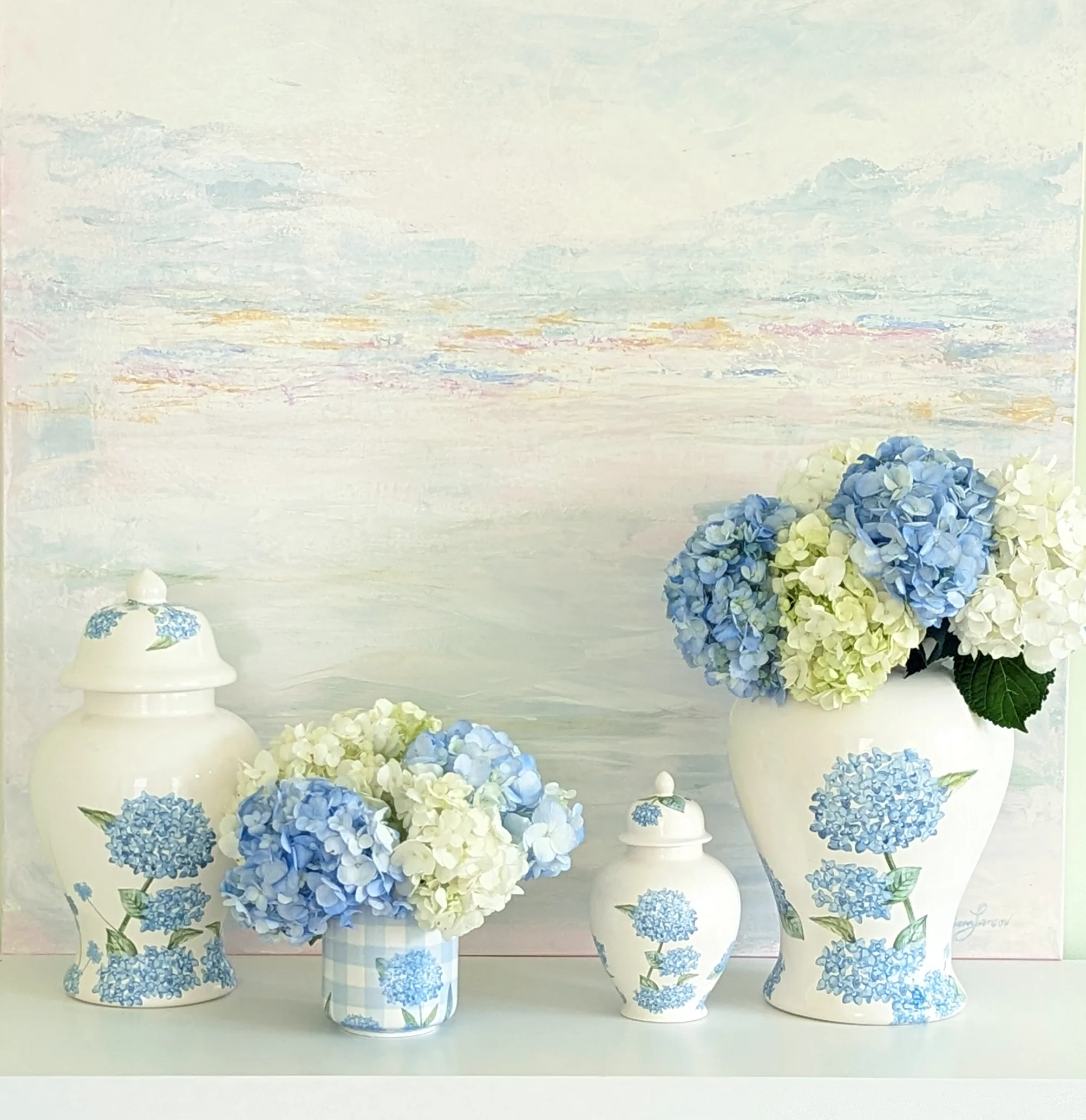 Lo Home x Chapple Chandler Ginger Jars with Hydrangea Accents - Image 20