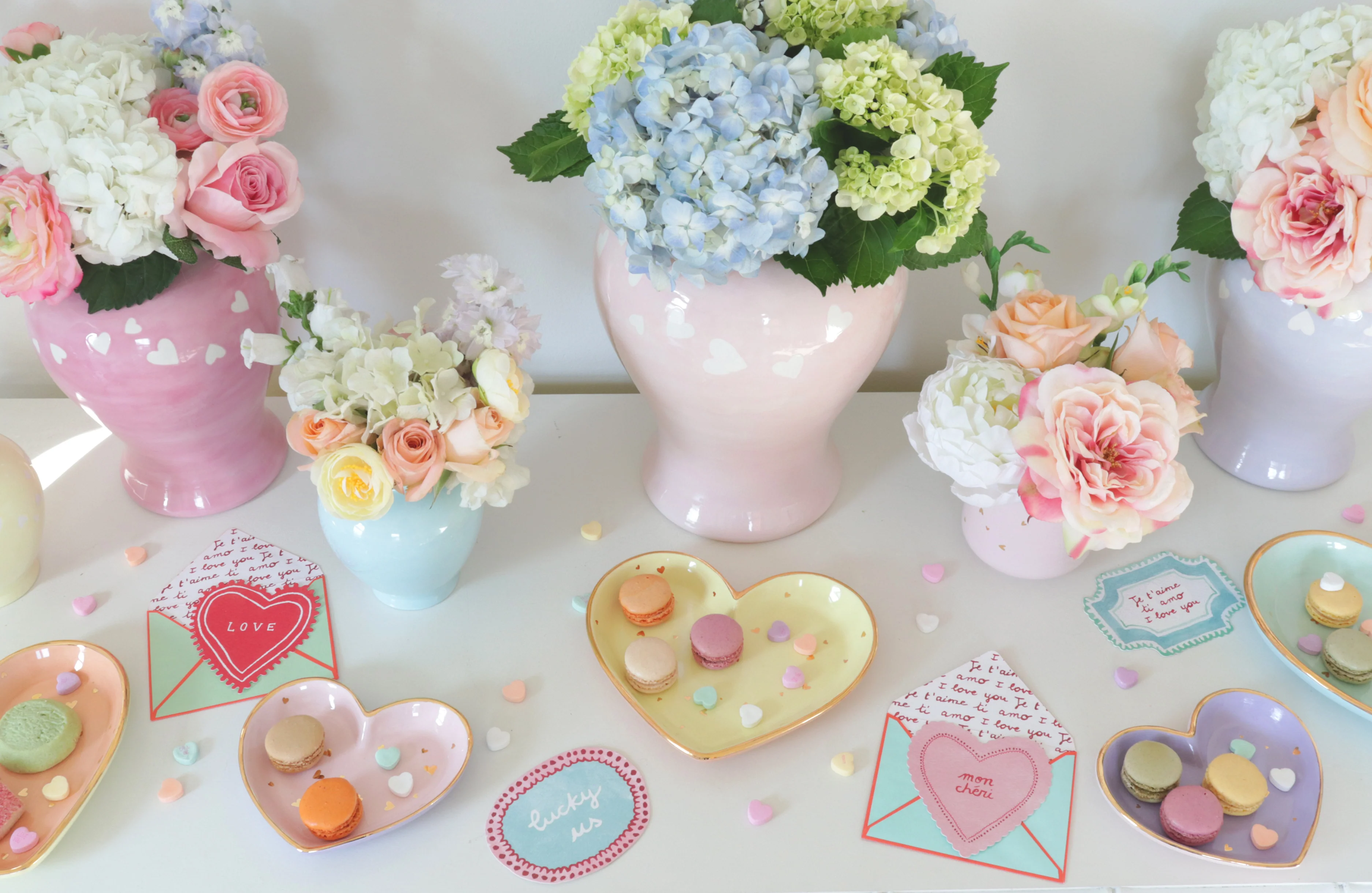 "Love is in the Air" Ginger Jars in Light Lavender - Image 5